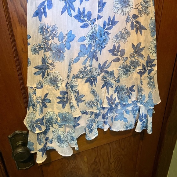 Tommy Hilfiger Flutter Sleeve V-Neck Floral Fit Flare Dress Pink Blue Womens 4 - Picture 6 of 8
